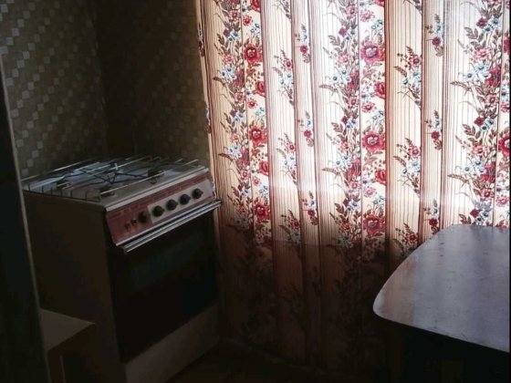 сдам 2комн квартиру на Полякова Запоріжжя