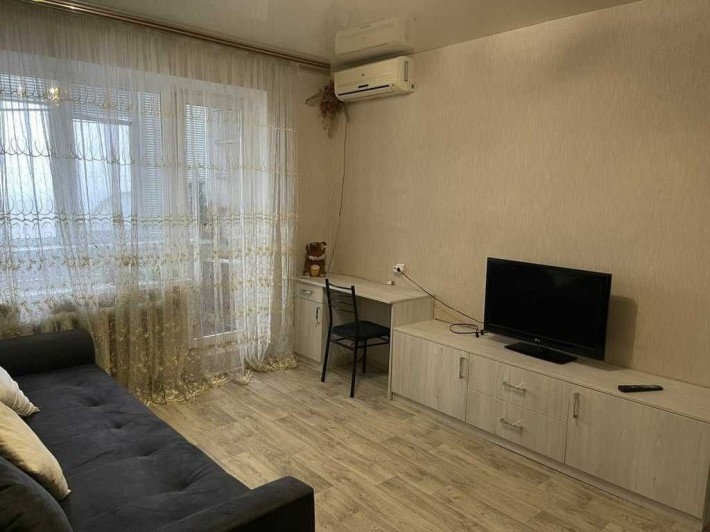 Аренда 1-комнатной квартиры на 12 квартале\Терра - фото 1