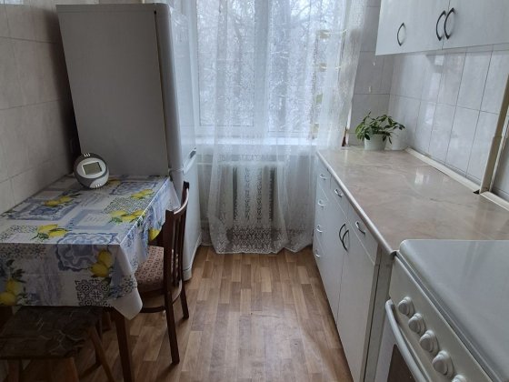 Сдам 2х ком квартиру ж/м Покровский Днепр