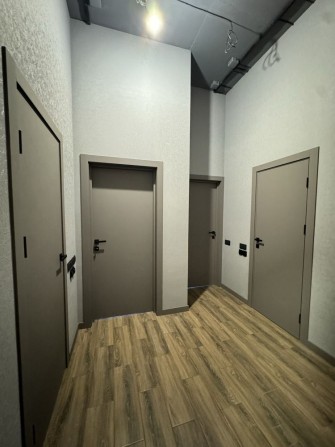 Здам квартиру, оренда приміщення з терасою Варшавський 2 - фото 1