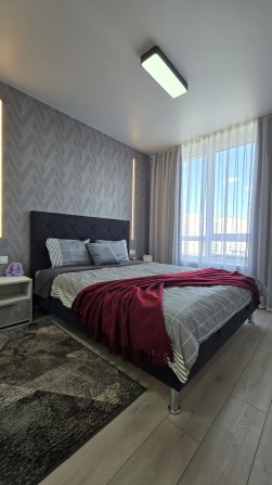 Сдам 2к квартиру на Победе жк Лагом - фото 1