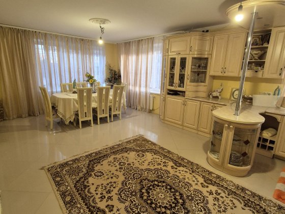 Здаю 2 кім квартиру 120м2 вул.Заболотного Вінниця