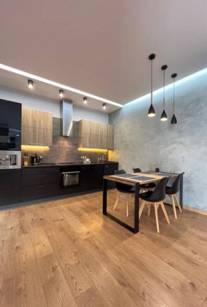 Квартира поруч поруч із Золотими Воротами. - фото 1