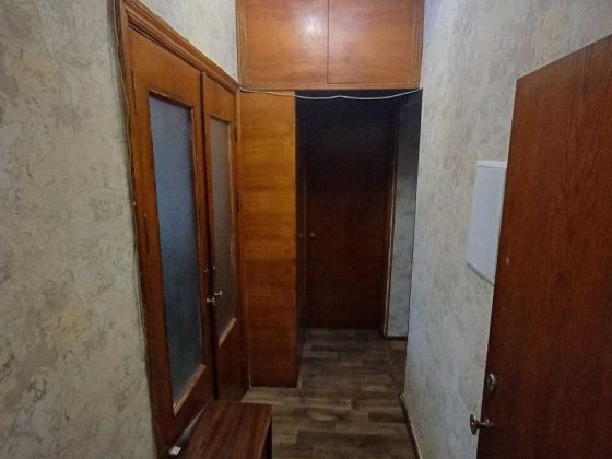 Сдам одну комнату на 12 квартале, напротив Терри Дніпро