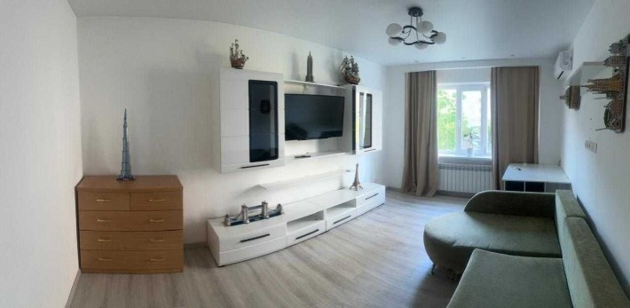 Аренда 2х кімнатна пр-кт Червоної калини 72  +подземная парковка - фото 1