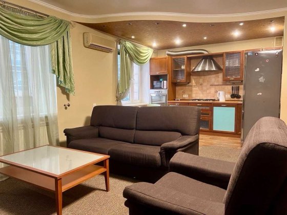 2-кімнатна квартира в центрі Києва м.Кловська | Довгострокова оренда Київ