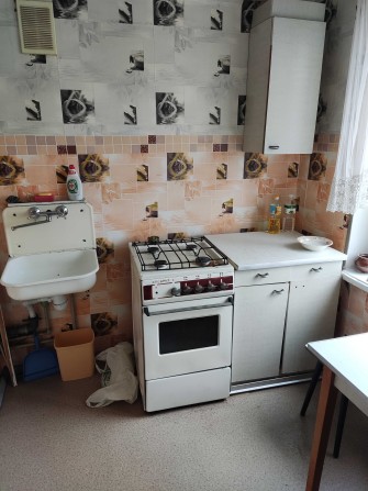 Сдам 1-комнатную квартиру в Александровском районе 4000 грн. - фото 1