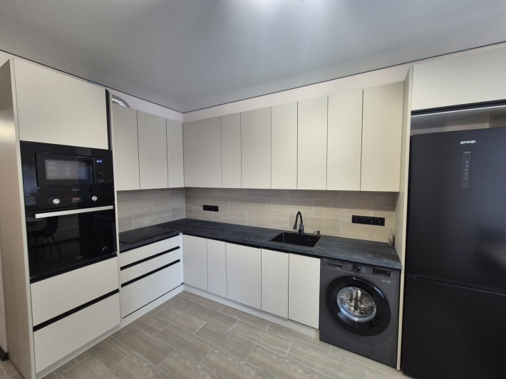 Здам чудову квартиру в новобудові на Корбутівці - фото 1