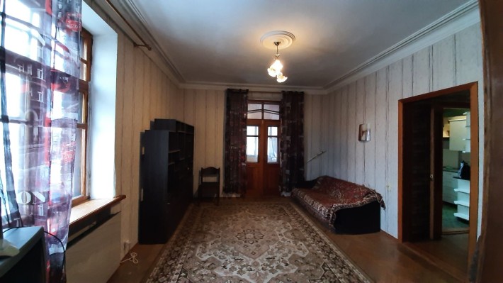 Здам квартиру 2х кімнатну в центрі міста - фото 1