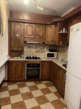 Здам 3-х кімнатну квартиру Сінний ринок - фото 1