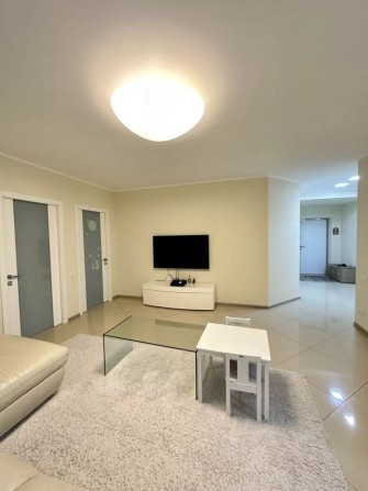 Здам 3-х кімнатну квартиру в центрі міста. - фото 1