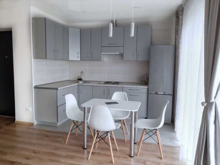 Оренда двокімнатної квартири ,  ул. Беляева, 8 - фото 1