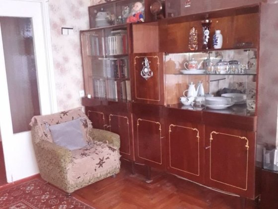 Оренда 2 кімнатноі квартири аул.Моторобудівельників 32