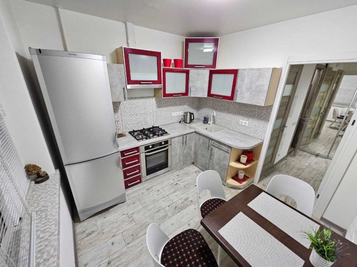 Сдам 1-комнатную квартиру ул Героев Днепра 59 метро Г.Днепра 7 минут - фото 1