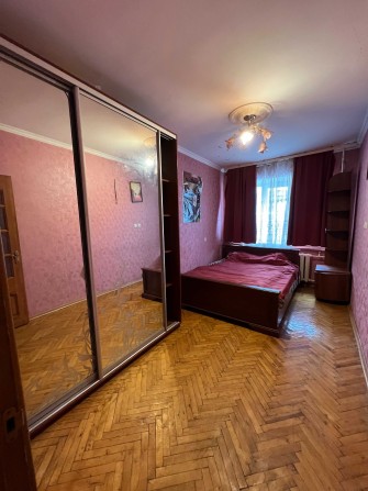 2к роздільна 52м2 Чоколівський б-р 3 Севастопольская пл. - фото 1