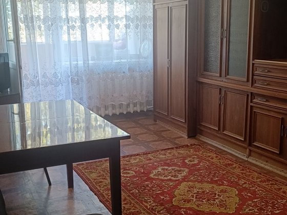 Сдам 2 ком.кв.  ул.Савченко(свет есть всегда) Днепр