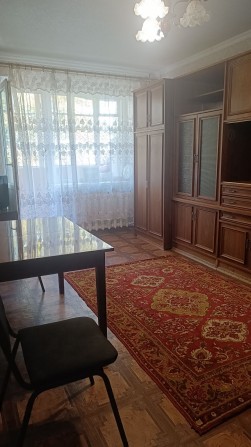 Сдам 2 ком.кв.  ул.Савченко(свет есть всегда) - фото 1