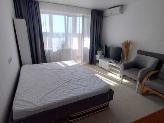 Сдам однокомнатную квартиру ж\м Тополь Дніпро