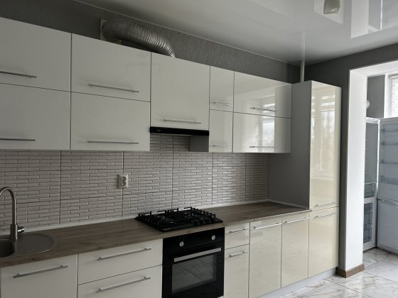 Здається 1 кім квартира Старе місто 14000+ Винница