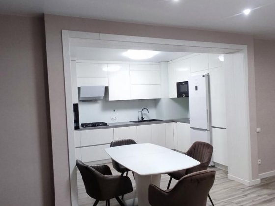 Аренда 3 кв. на Тополе-3, 68 м.кв Евроремонт.