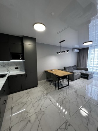 Оренда 2к., квартири Жк Варшавський +, вул.О.Олеся 10,генератор.Поділ - фото 1