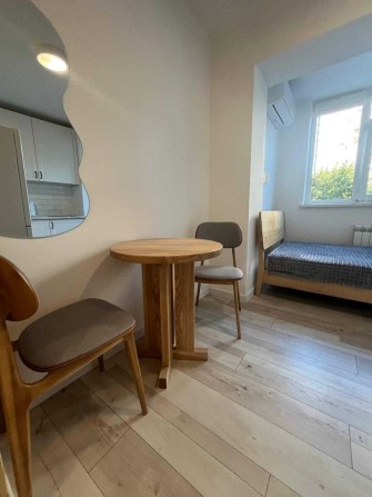 1 кім, Академіка Ефремова 27, метро Академмістечко 12 хв пішки - фото 1