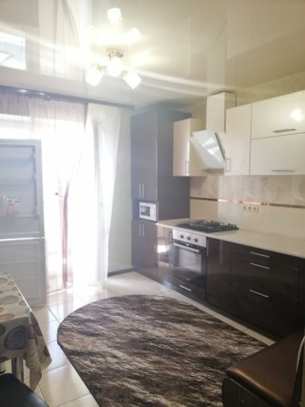 1 кім квартира / Інтернет: оптіволокно / Сучасний ЖК - фото 1