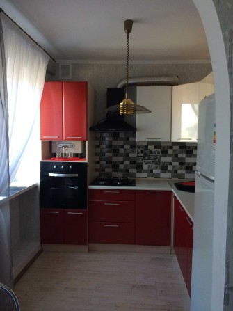 Здається 3 кімн. квартира в Центрі - фото 1