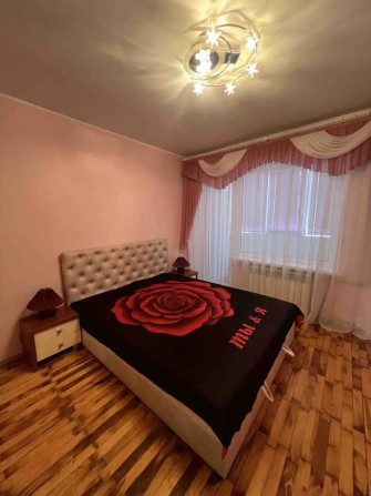 Сдается 3к квартира , жм Тополь 1 , дом 2 - фото 1