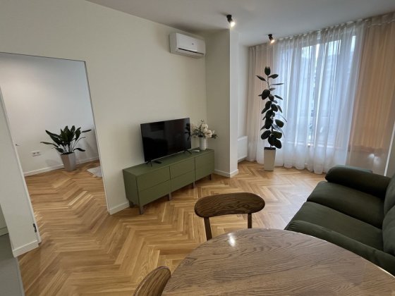 Оренда 1-кім квартира новобудова кухня-студія Континент Трускавецька Львів