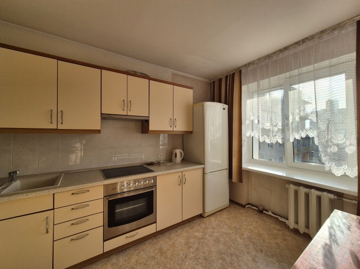 Оренда 1к квартира 45квм Братів Зерових 14В - фото 1