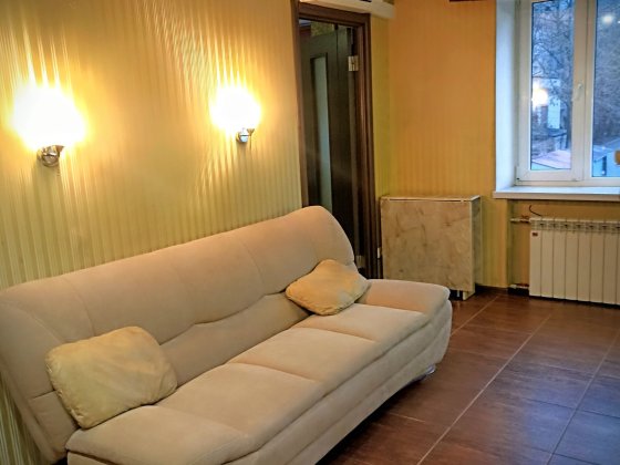 3х ком студия ул. Писаржевского, Нагорнй рынок.