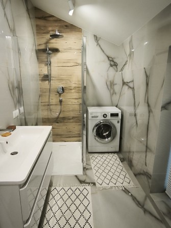 Перша здача! 2х кімн квартира Центр міста  з сучасним ремонтом - фото 1