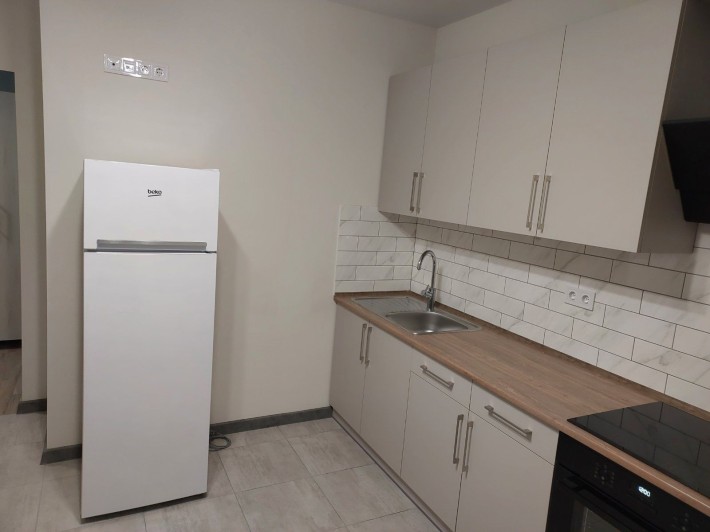 Перша здача ,оренда 1 кімнатної квартири в мікрорайоні Академічний - фото 1