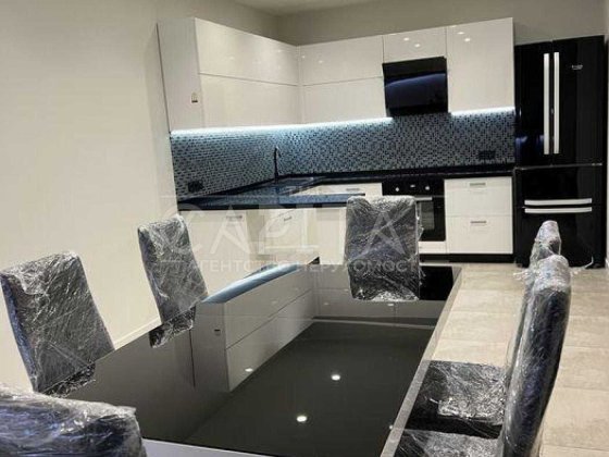 Аренда квартиры, ул. Дмитриевская, Шевченковский р-н Киев