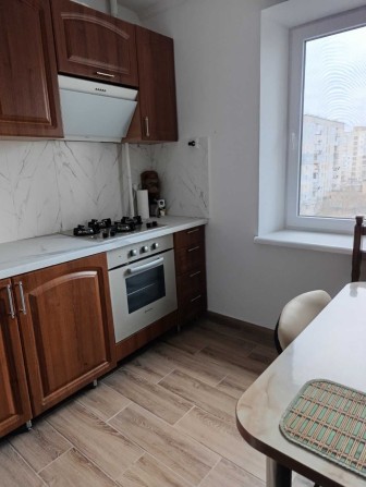 Здам двокімнатну квартиру в районі медичного коледжу - фото 1