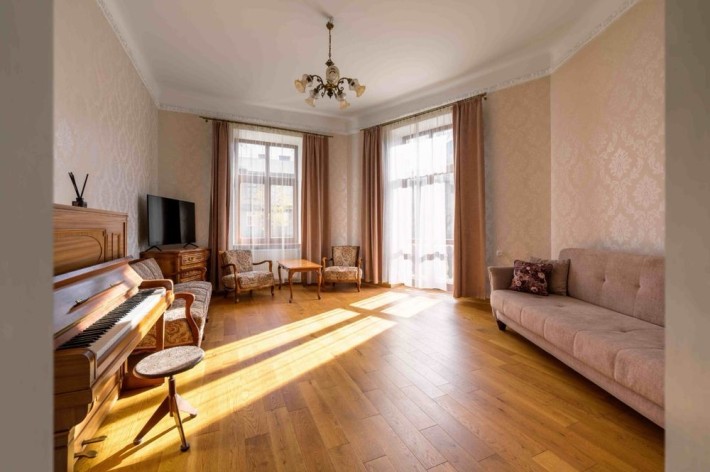 Оренда 2-кім квартира Центр Скельна - фото 1