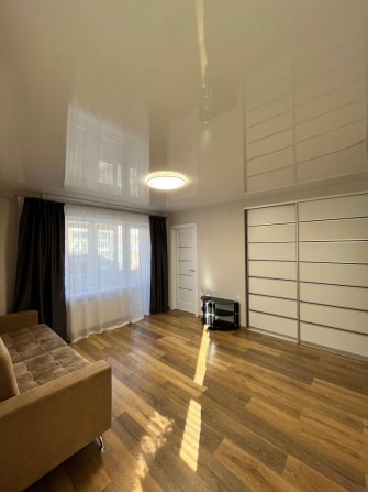 Оренда сучасної квартири з новими меблями - фото 1