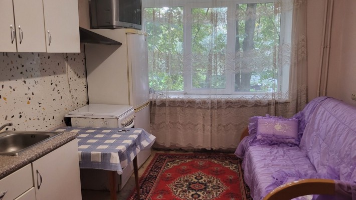 ТерміновоОренда1кім.вГуртожитку.16кв.м.вул.Каховська35(БічнаПатона)Цін - фото 1