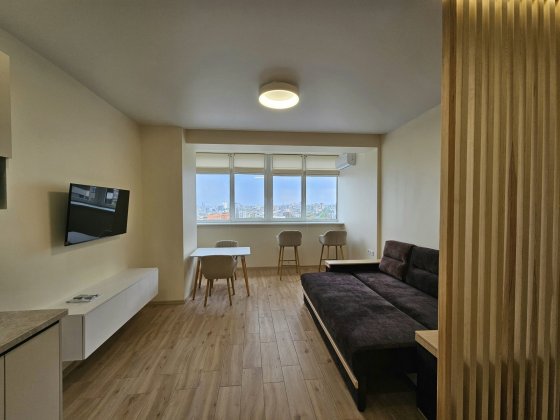 Здається в оренду квартира-студія в ЖК Баку світло є Дніпро