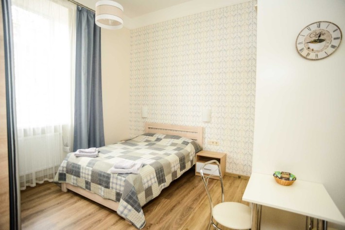 Оренда від власника 1-кім кв. студії Софії Яблонської 15 хв до центру - фото 1