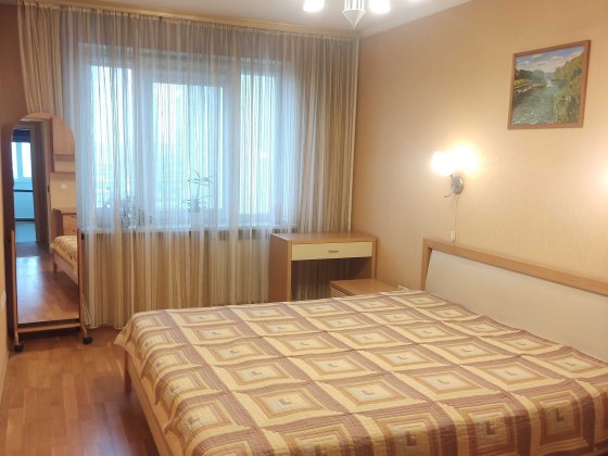 Метро Мінська, Оболонь, 3кв роздільна Киев