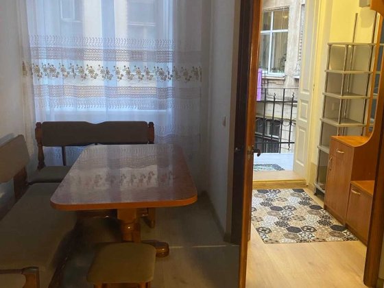 Двокімнатна квартира Львів І.Франка оренда Львів