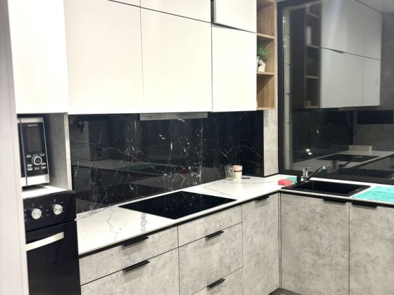 Академгородок,метро-100 метрів.Вернадского,85,ремонт. Киев