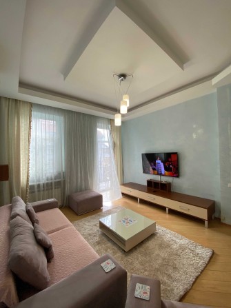 Без Комісії! 3-Кімнатна з Євроремонтом на Хрещатику - фото 1