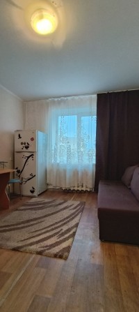 Сдам 1к квартиру студию Победа 6 - фото 1