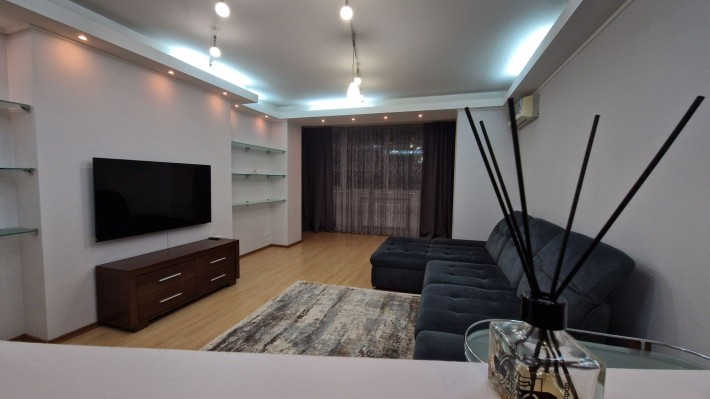 Сдам 3к без отключений,  центр, низ Рабочей, - фото 1