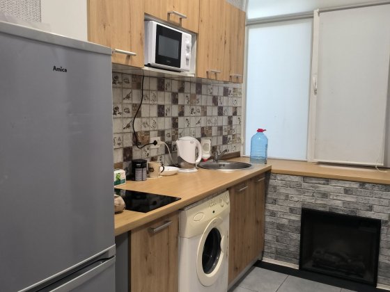 Оренда 1 кімнатної квартири- студії в Центрі Львов