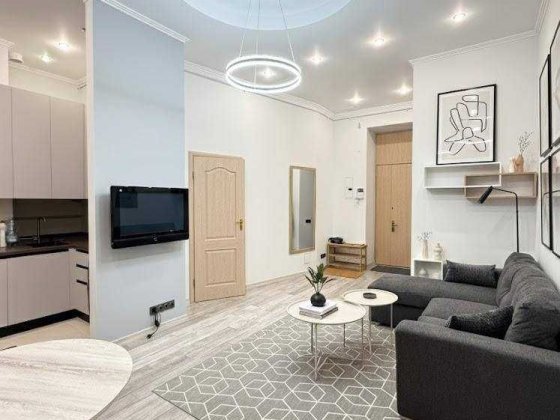 Оренда квартири в центрі Київа Лютеранська 16 Киев