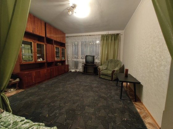 Своя. Здається 1 к квартира. Дніпро